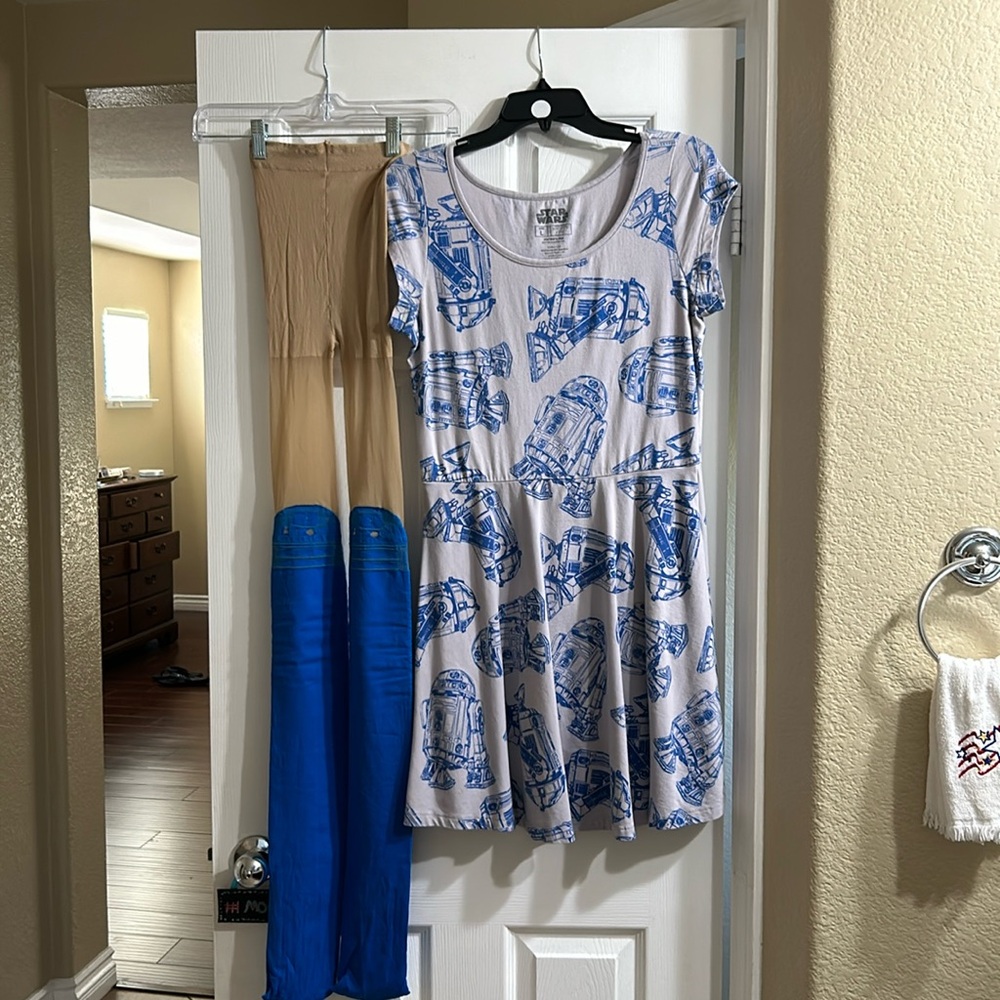 Lucasfilm R2D2 Dress and Tights bundle